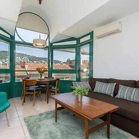 Elegant In With Balcony Lejlighed