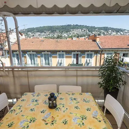 Elegant In With Balcony Apartamento