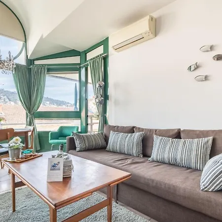 Apartamento Elegant In With Balcony